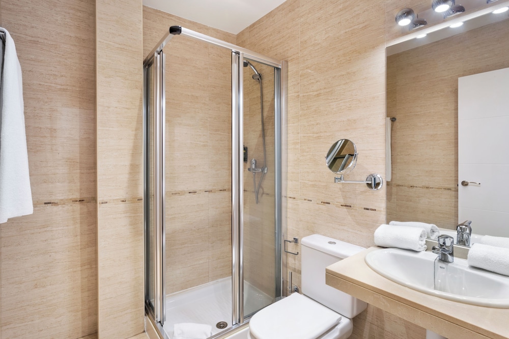 Family Apartment, 1 Bedroom (Single Use) - Photo 5