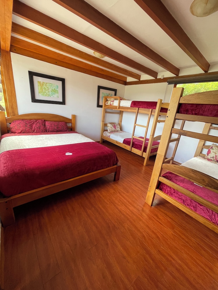 Family Shared Dormitory, Garden View photo 1