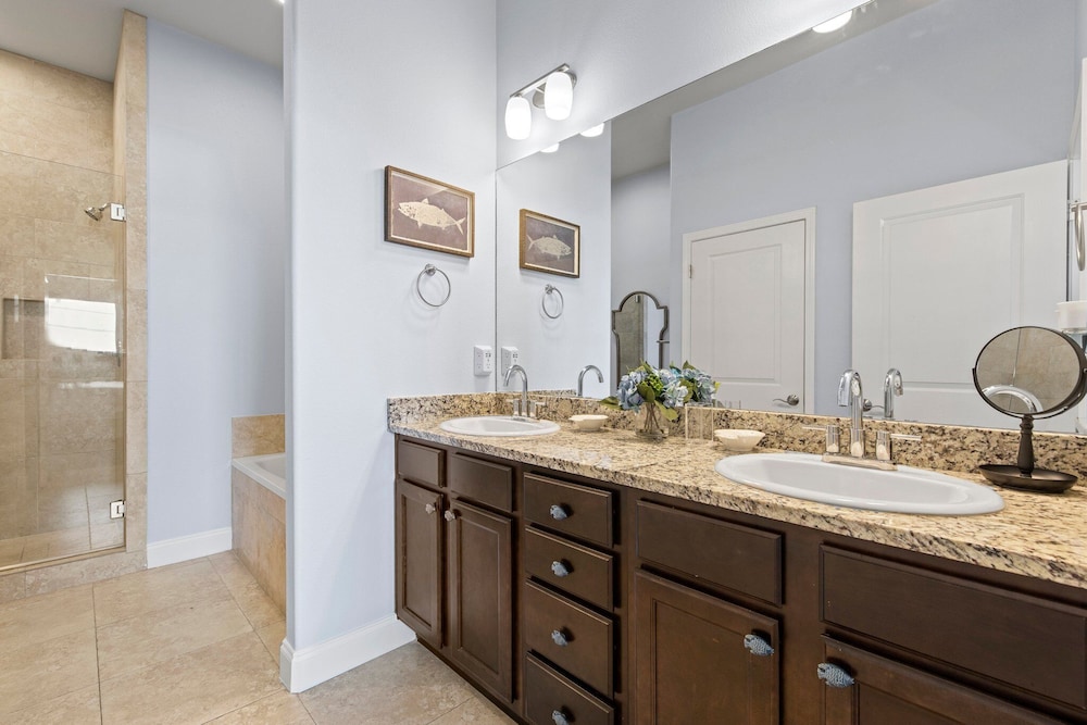 Condo, Multiple Beds, Hot Tub, Ocean View (#D402 - No Pets) photo 2