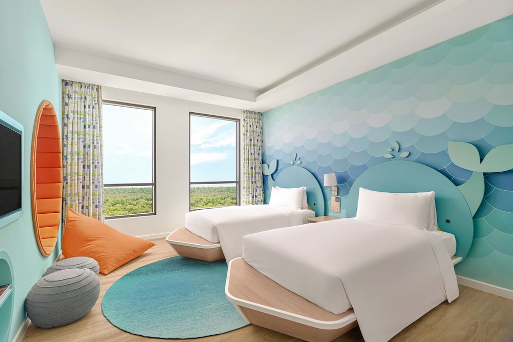 Suite, 2 Bedrooms, Smoking (Marine Theme, Forest View) - Photo 3