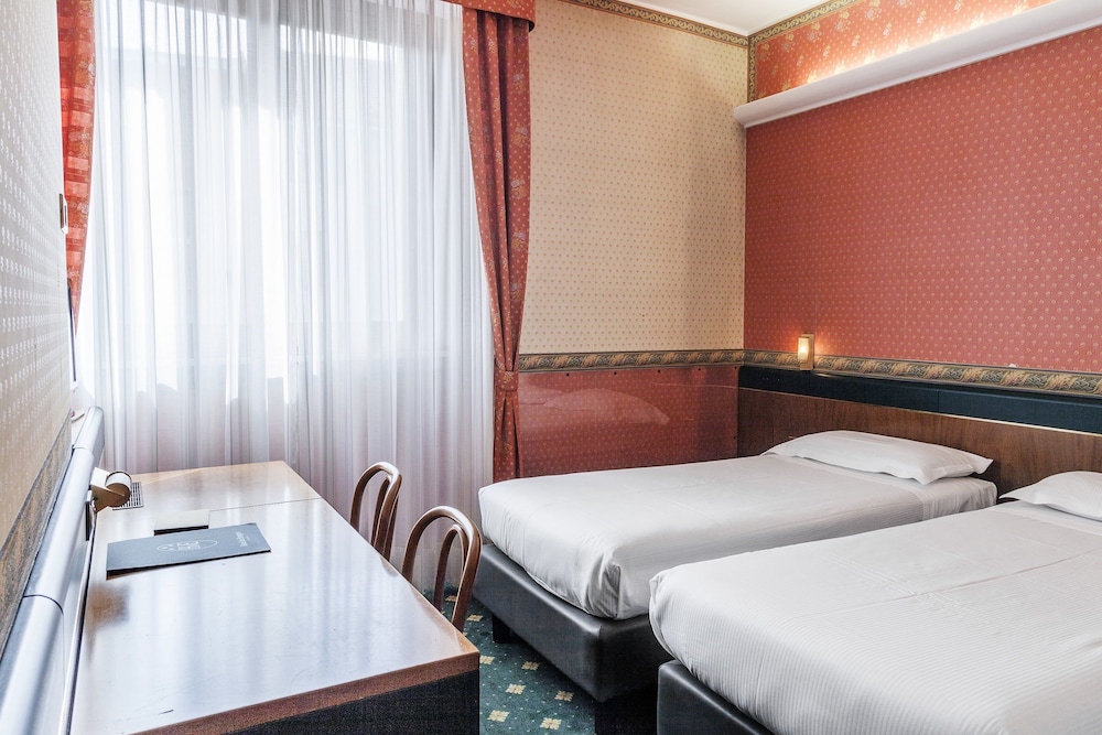 Triple Room, 3 Twin Beds
