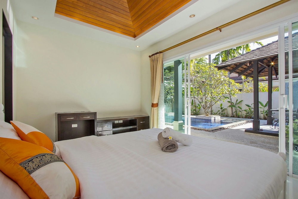 3-Bedroom Villa with Private Pool photo 2