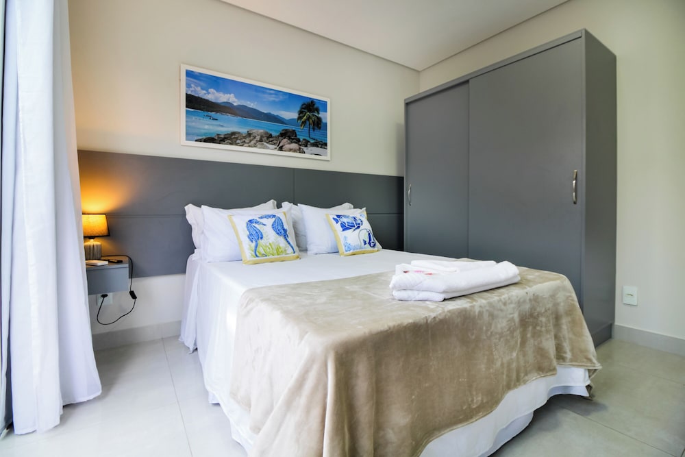 Grand Room photo 2