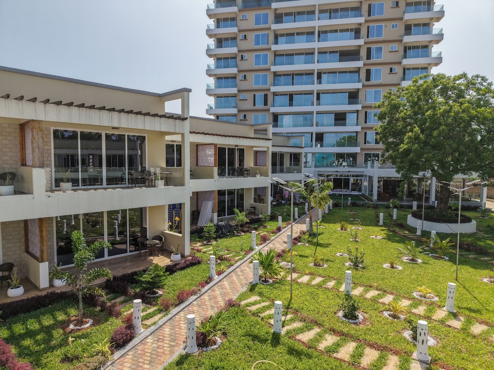 Deluxe Double or Twin Room, Balcony, Partial Sea View