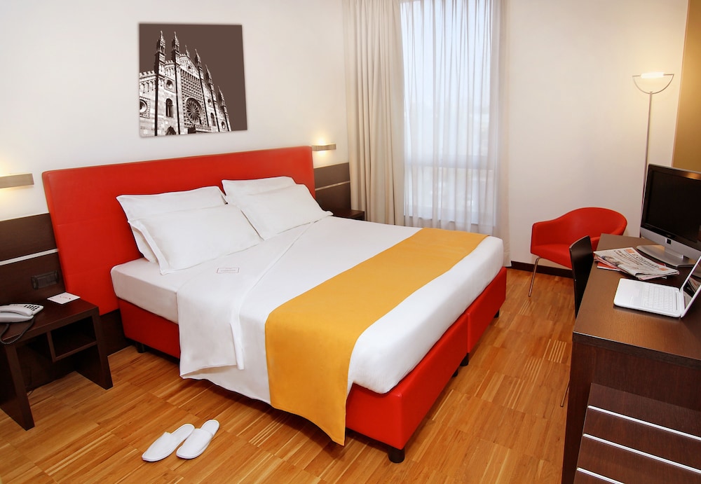 Superior Double Room Single Use, 1 Queen Bed photo 1