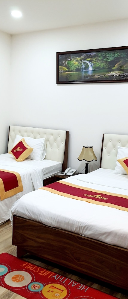 Deluxe Twin Room photo 3