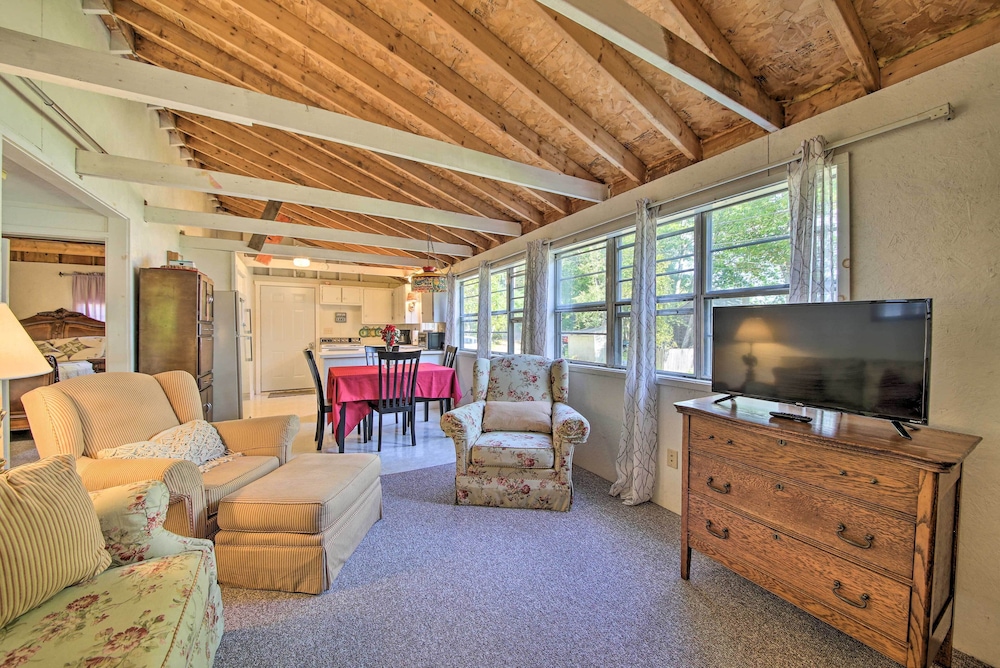 Cottage (2 Bedrooms) photo 1