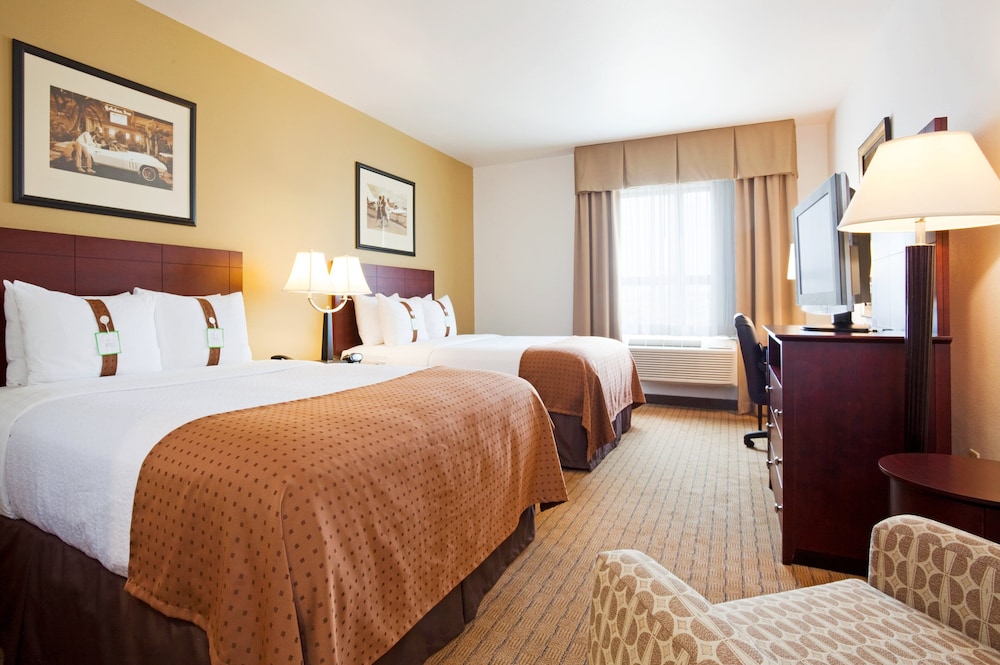 Standard Room, 2 Queen Beds (Top Floor) - Photo 3
