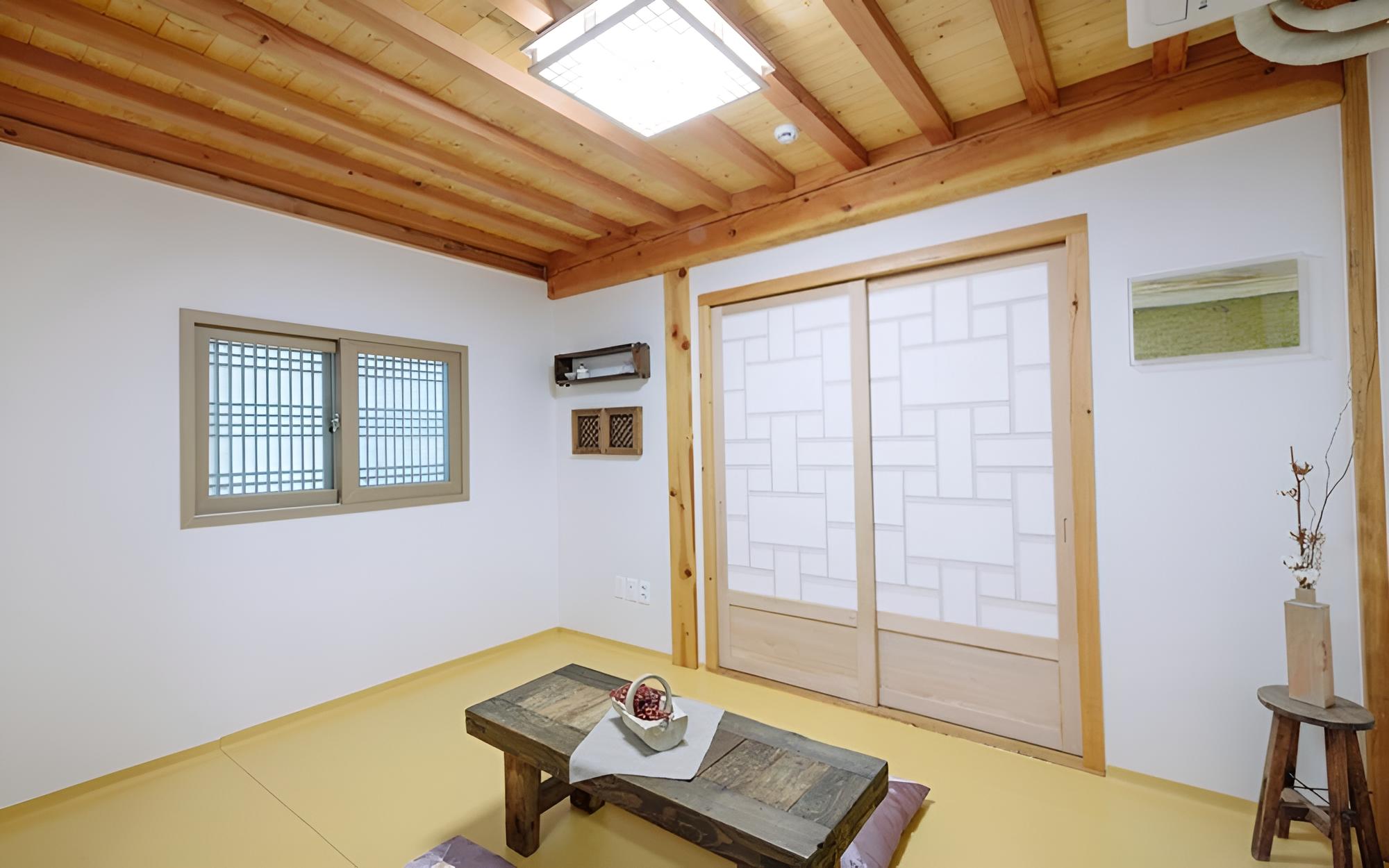 Room (Baeklan 104) - Photo 3