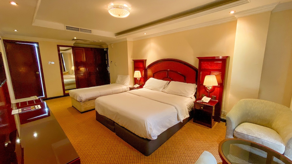 Deluxe Triple Room photo 1