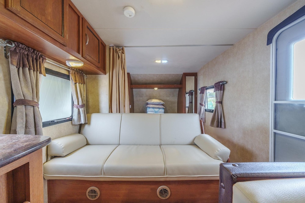 Basic Room, 1 Bedroom (Caravan8) - Photo 3