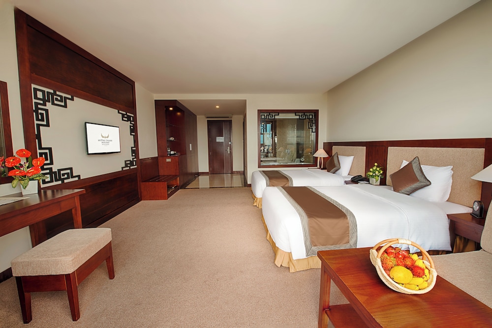 Deluxe Twin Room, City View photo 1