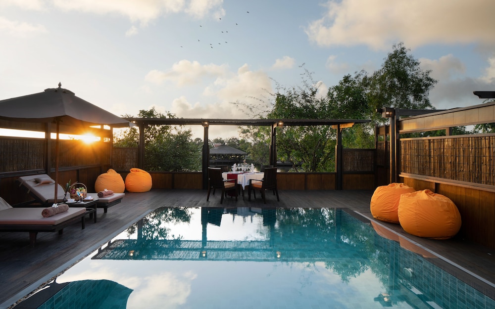 Private Pool Villa - Daily Khmer Lunch + Daily Afternoon Tea