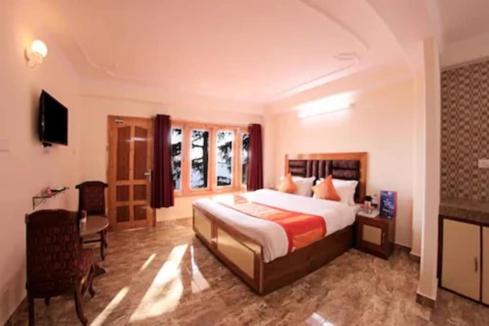 Deluxe Double Room, Multiple Beds - Photo 3