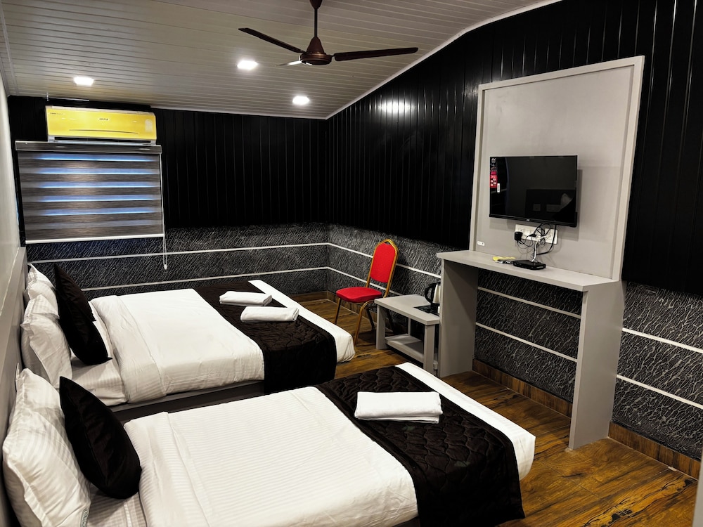 Deluxe Triple Room photo 1