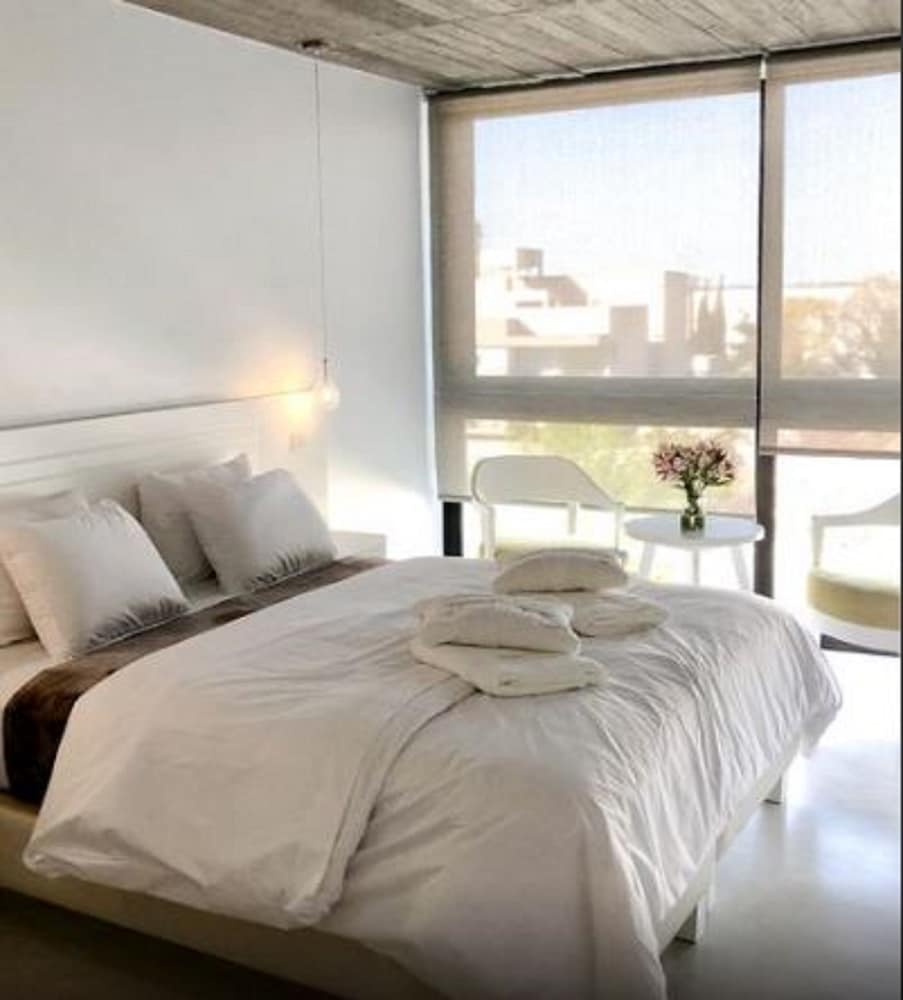 Double Room, 1 King Bed, Non Smoking photo 1