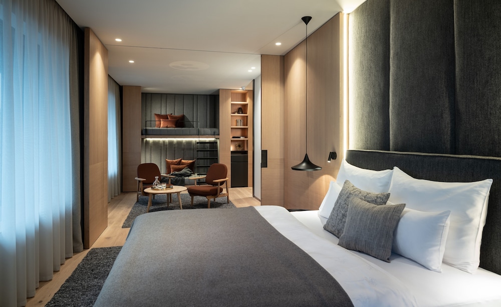 Suite (Hamberg)