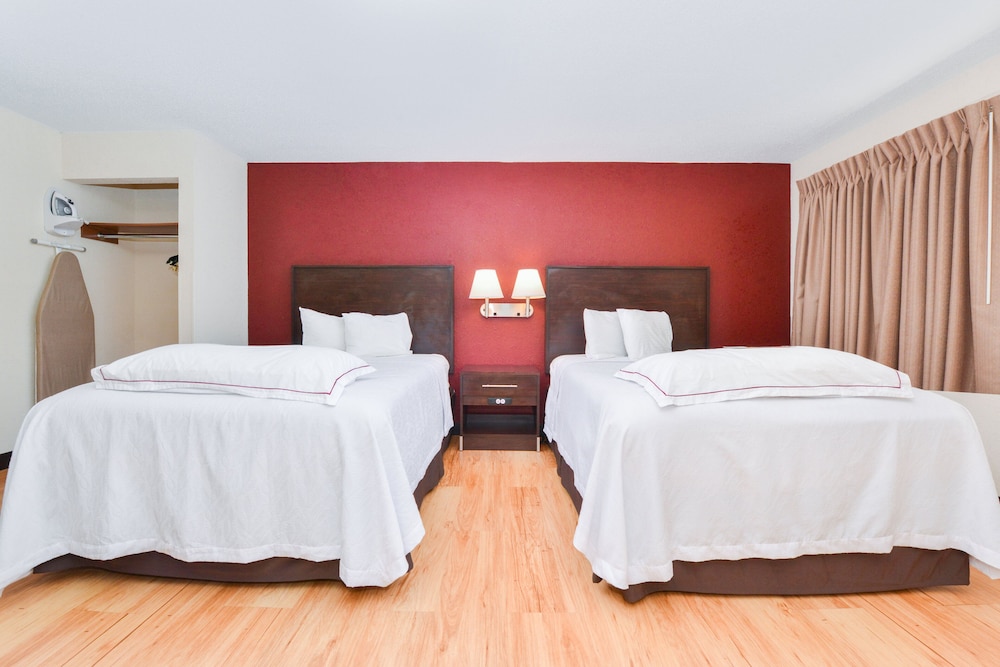 Deluxe Room, 2 Double Beds, Kitchenette (Smoke Free) - Photo 1
