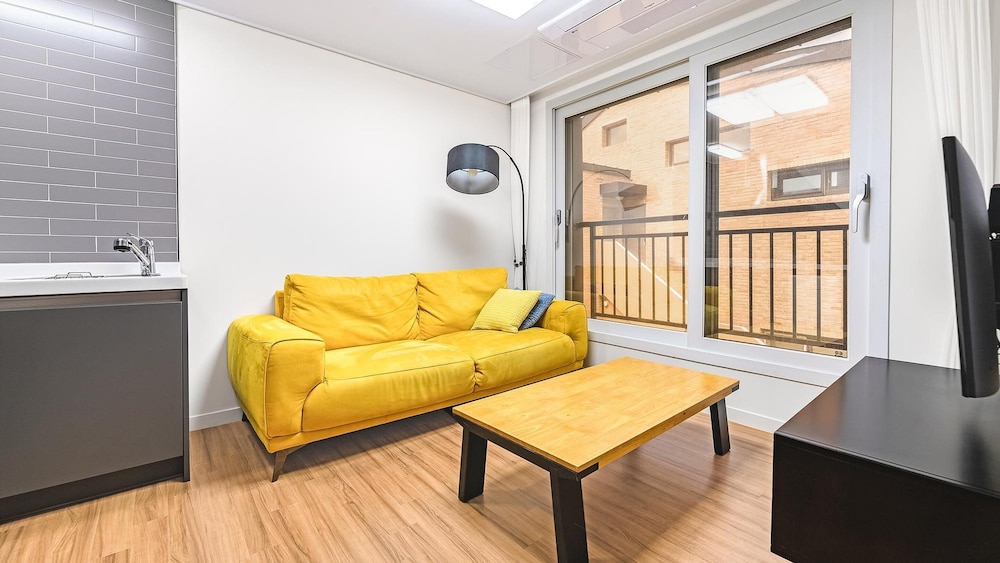 Basic Room, 1 Bedroom (303 (ocean view)) - Photo 5