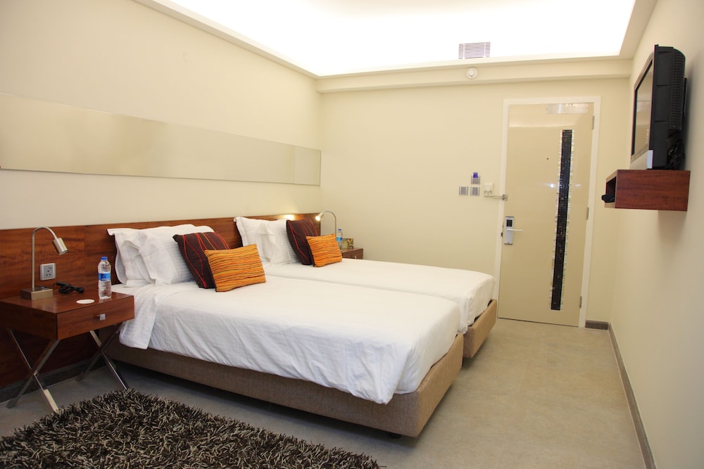 Deluxe Room - Photo 1