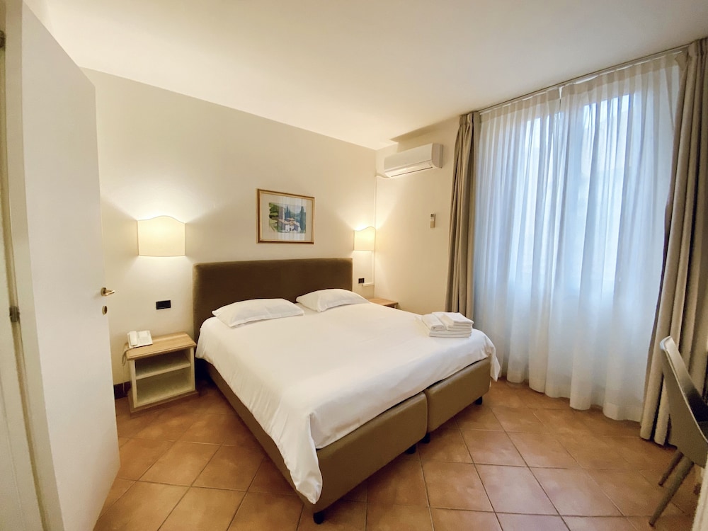Executive Double or Twin Room photo 3