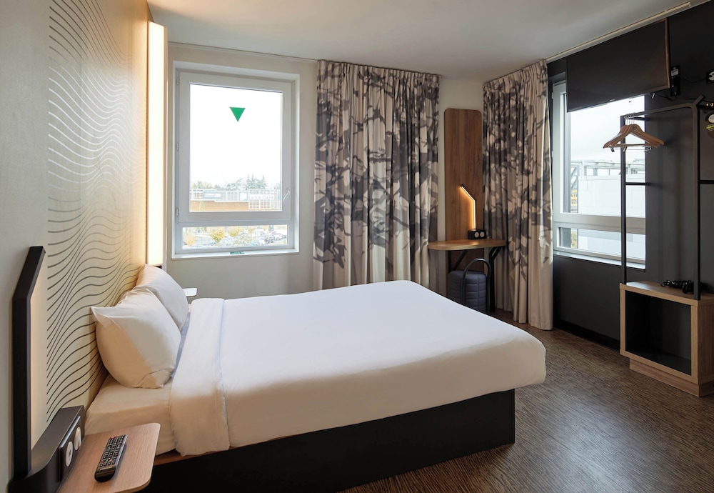 Double Room, Mobility Accessible