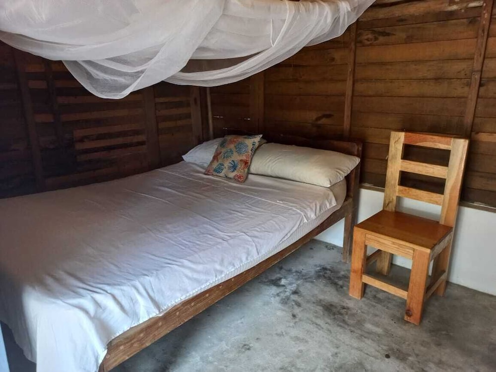 Economy Double Room - Photo 5