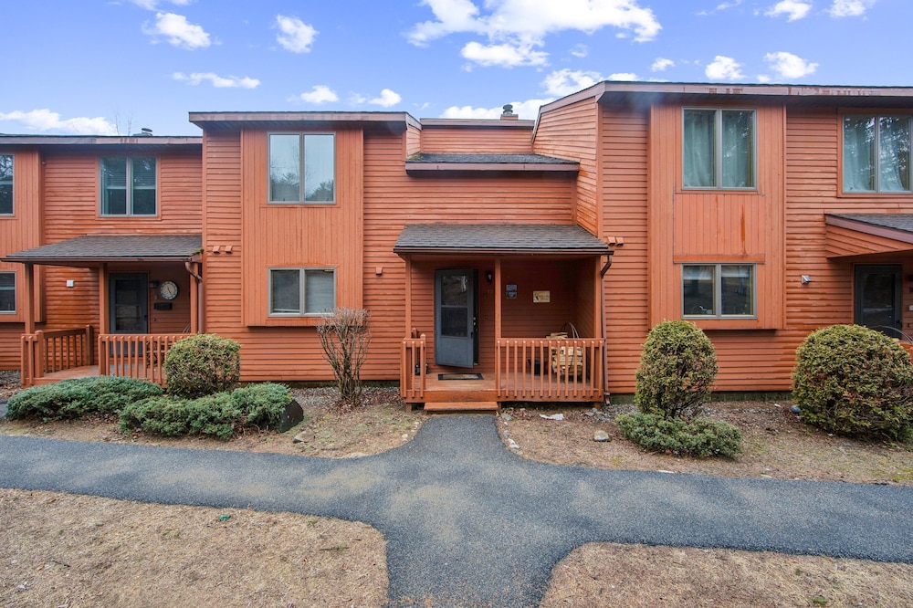 Townhome, 2 Bedrooms