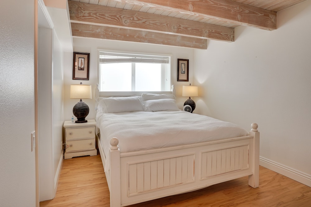 House (2 Bedrooms) photo 3