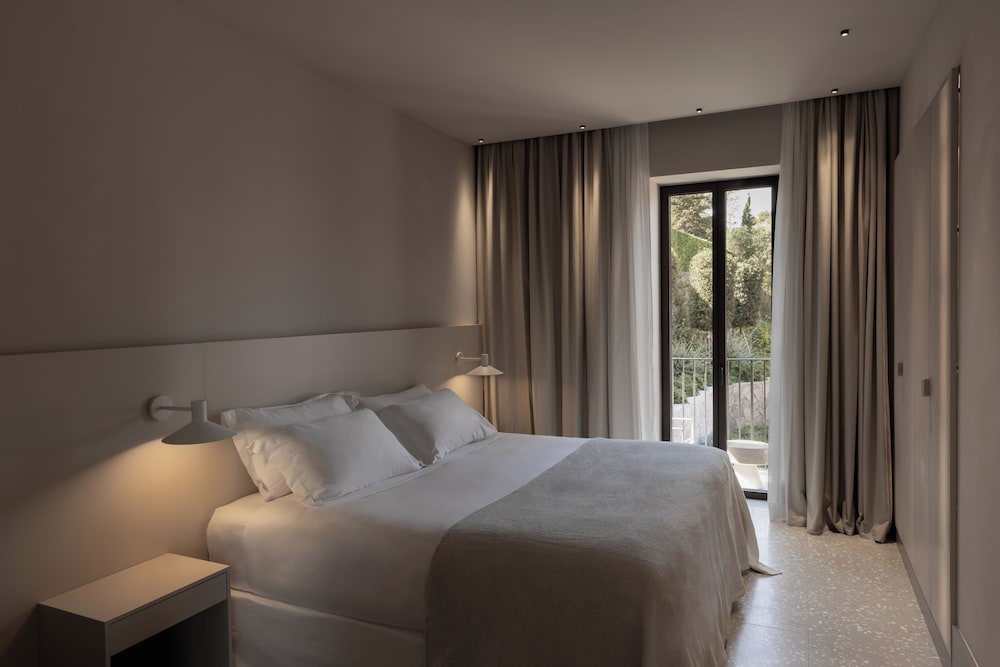 Suite, 2 Bedrooms, Balcony, Mountain View (Stella), photo 6