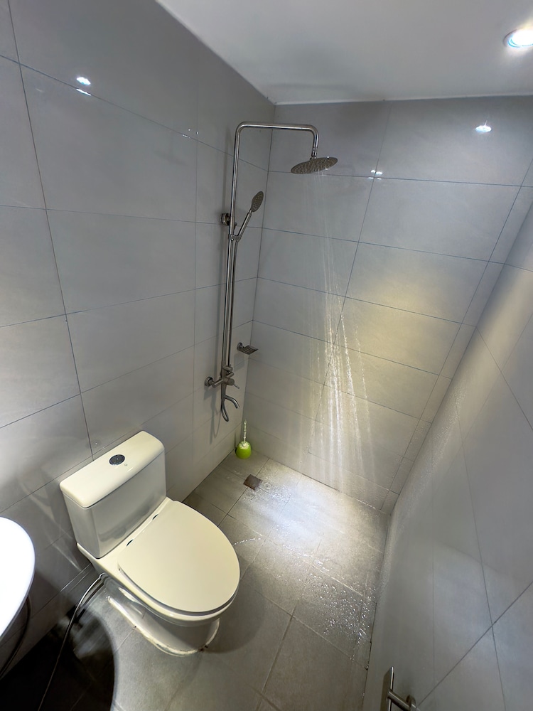 Double Room - Photo 13