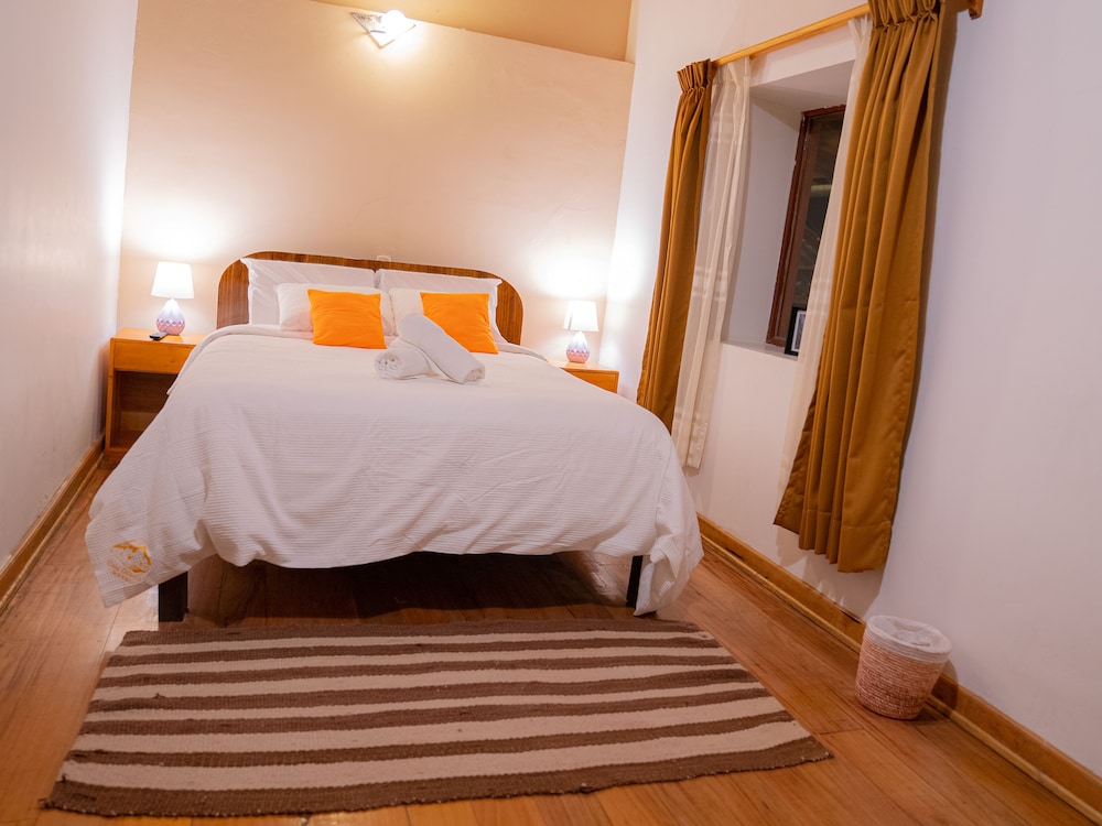 Standard Room, 1 Bedroom, Courtyard View photo 2