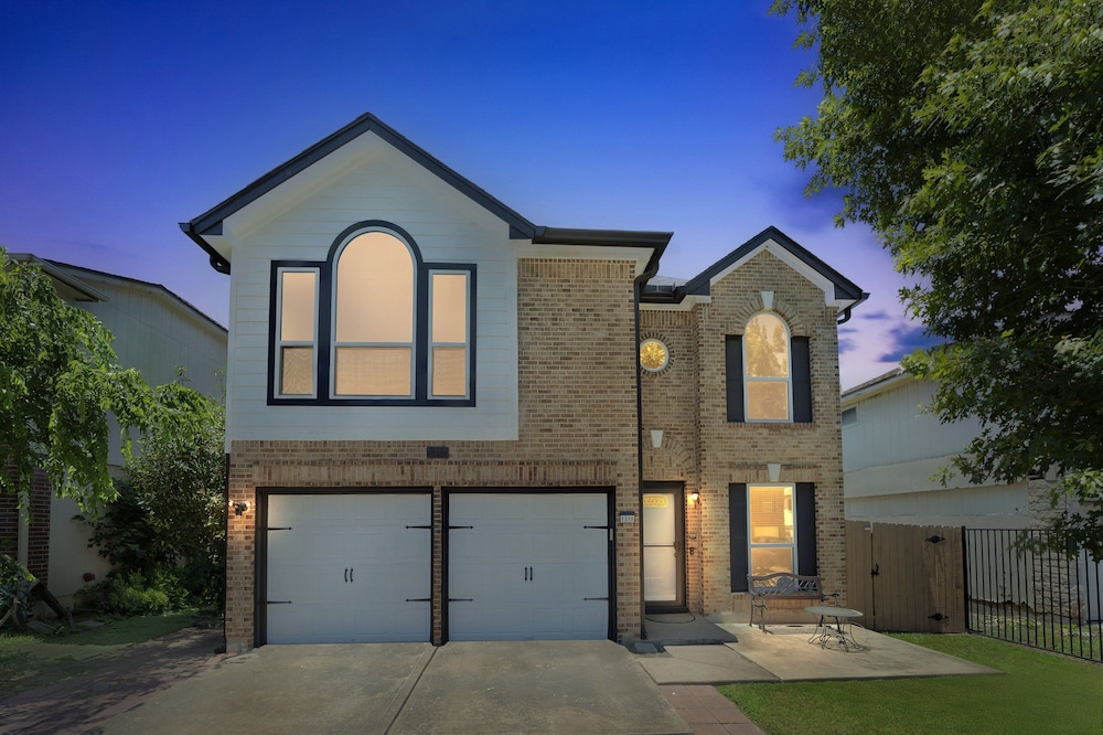House, 4 Bedrooms