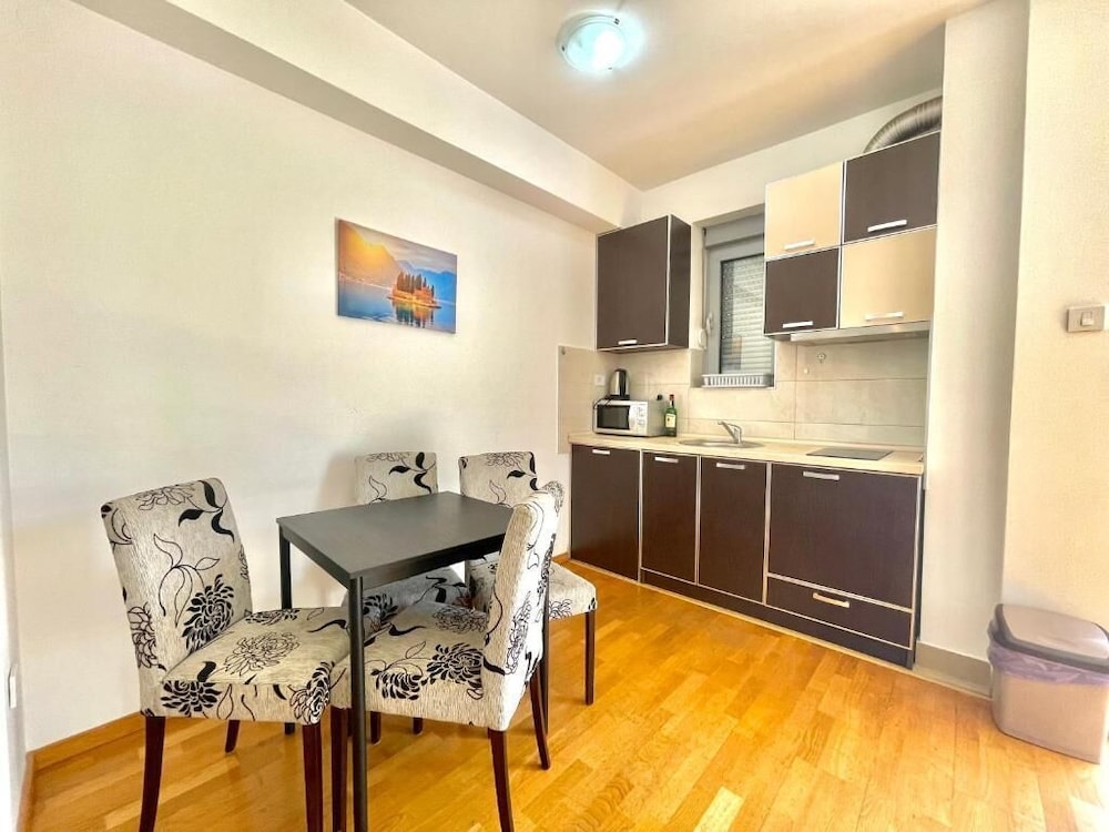 Standard Apartment photo 3