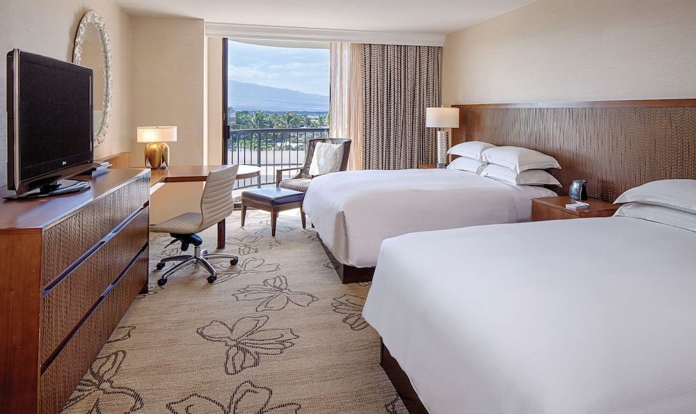 Makai One Bedroom Suite, 2 Queen Beds, Ocean View