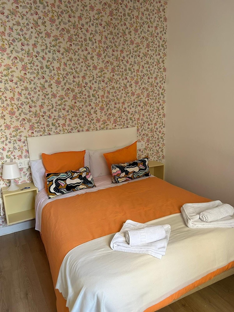 Habitación Básica, Baño Compartido