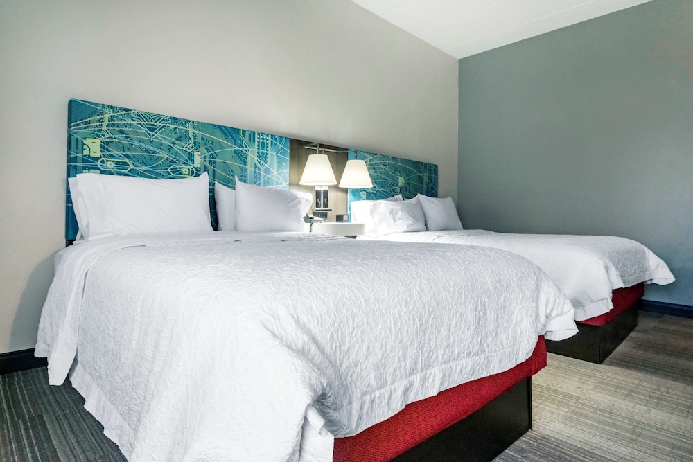 Room, 2 Queen Beds, Accessible, Non Smoking - Photo 1