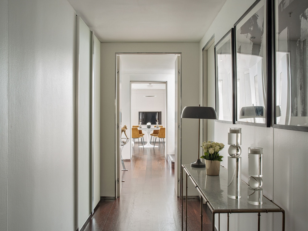 2 Bedrooms Ultimate ME+ Duplex Penthouse