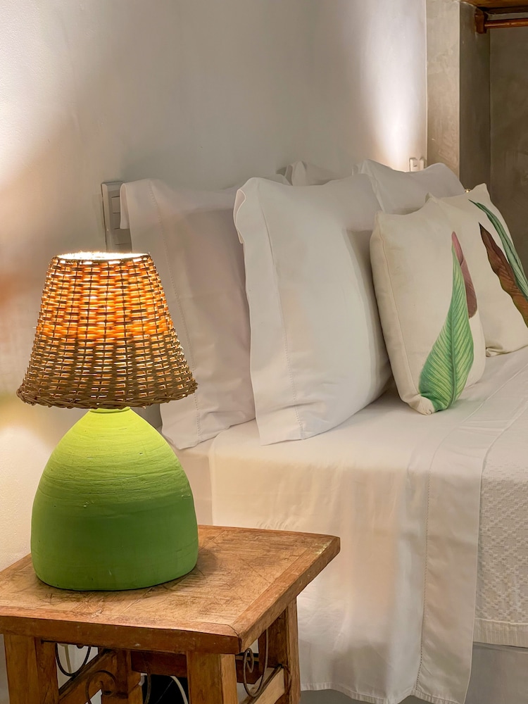 Standard Suite, 1 Bedroom photo 3