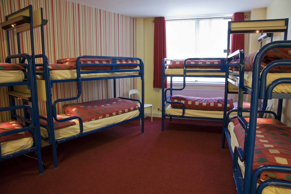 Shared Dormitory, Mixed Dorm (1 Bed in 8 Bed Mixed Dorm Ensuite) photo 2