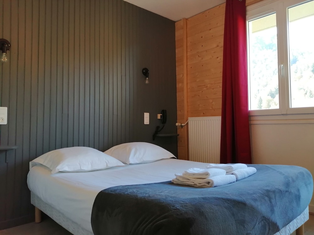 Family Quadruple Room, Balcony, Mountain View