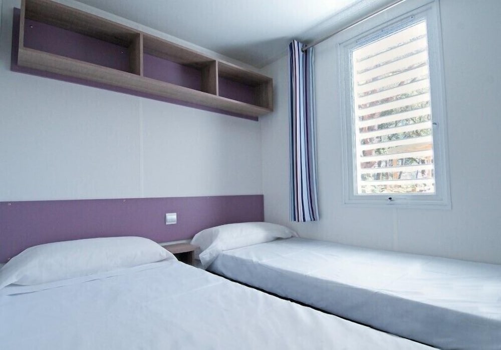 Casa móvil (4 adultos + 2 niños - A/A)