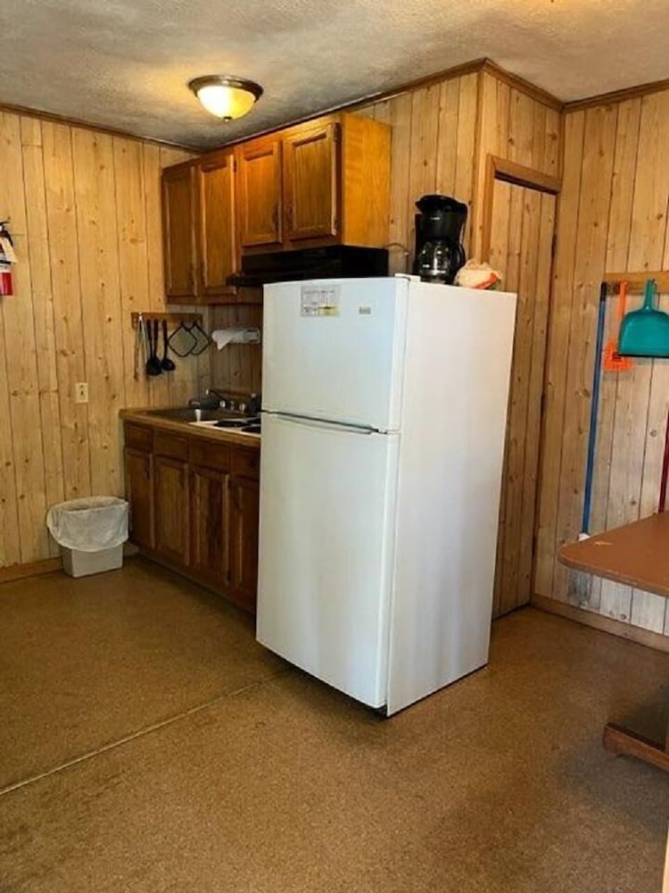Marina Kitchenette photo 2