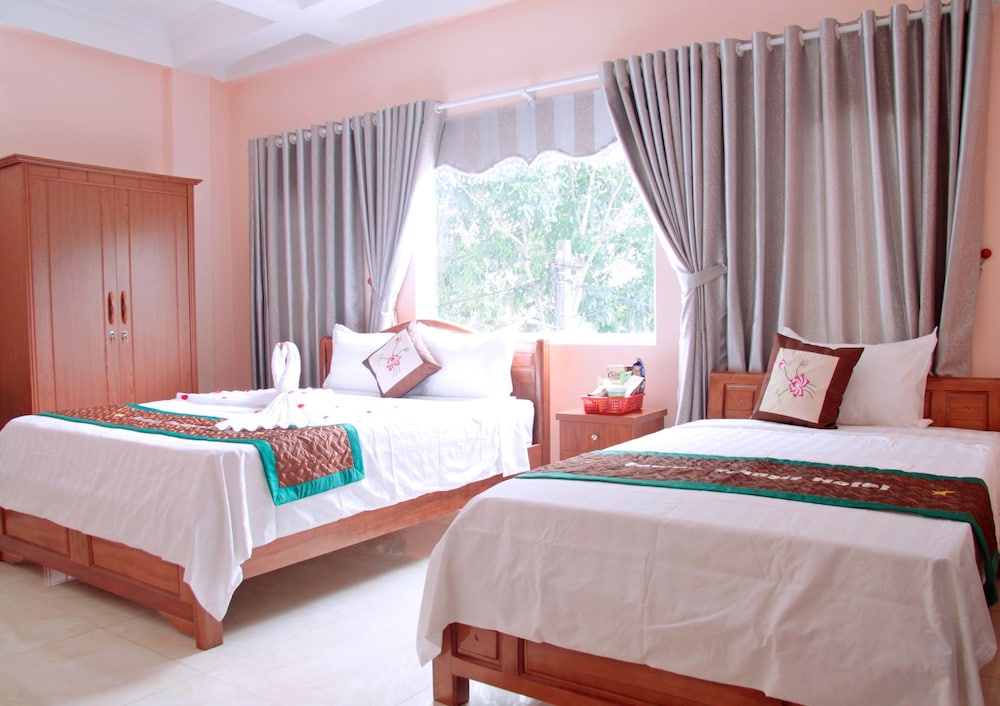 Luxury Triple Room photo 2