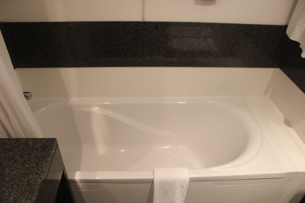 Standard Double Room - Photo 10