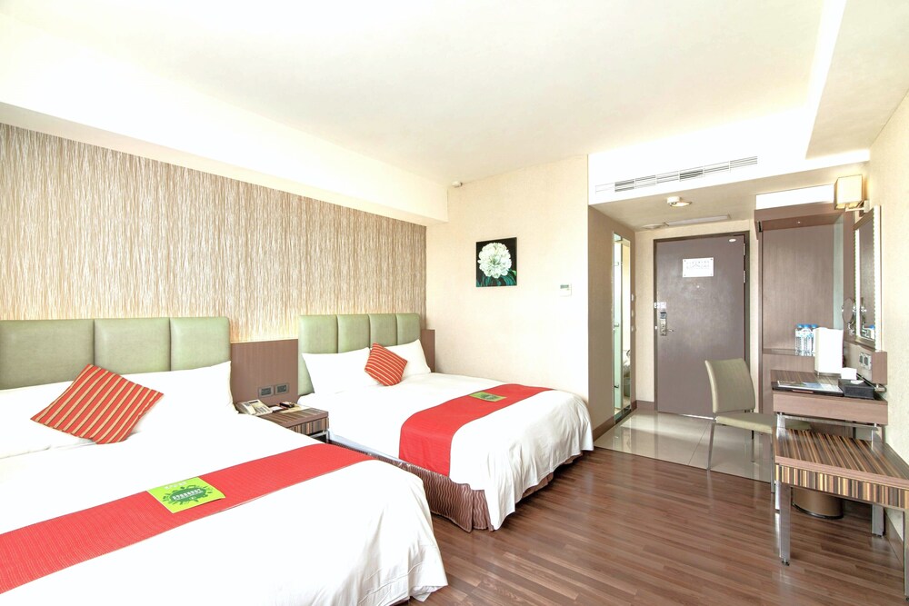 Superior Quadruple Room photo 1