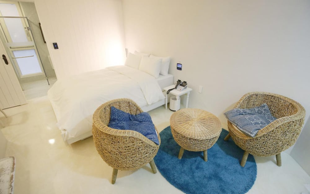 Room (VIP) - Photo 7