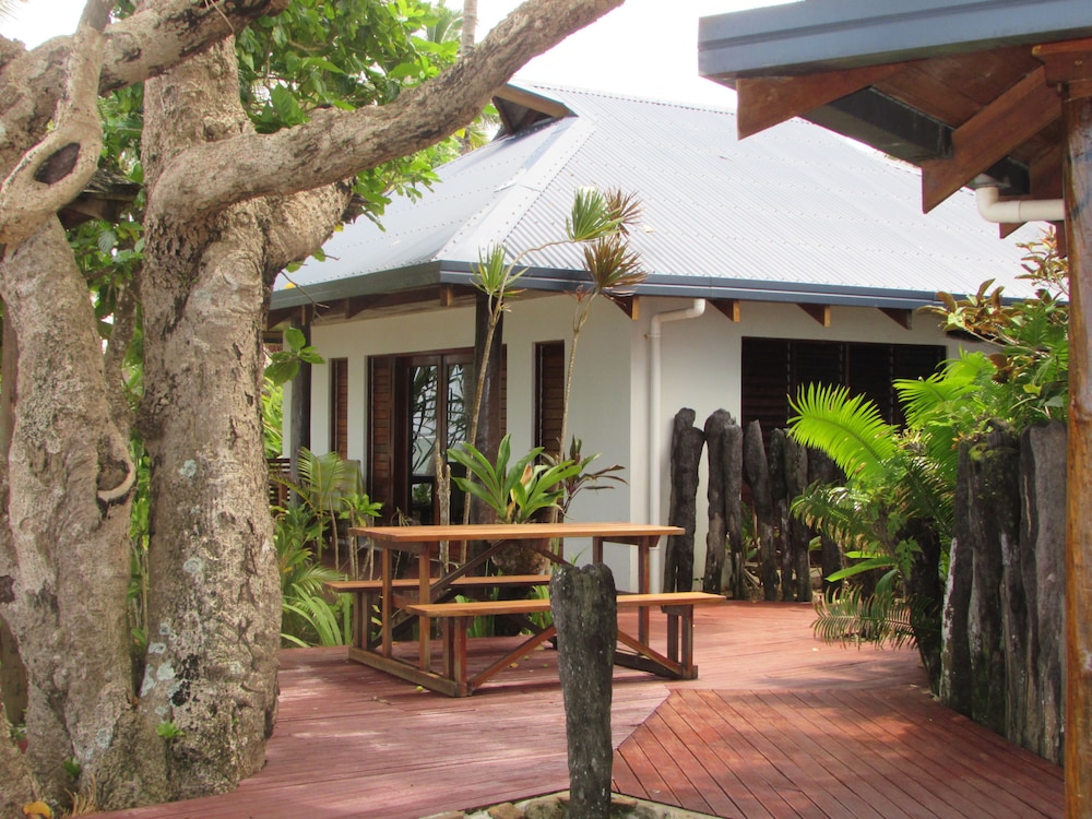 Hibiscus Bungalow photo 3