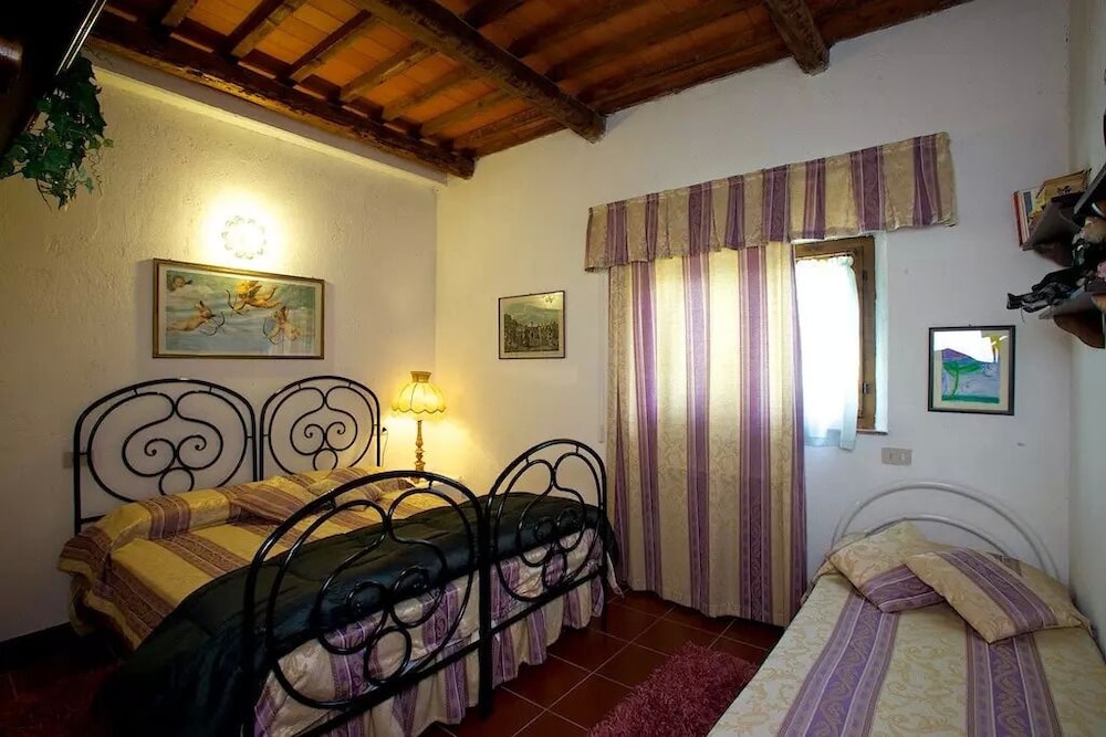 Villa (Sugherella) photo 1