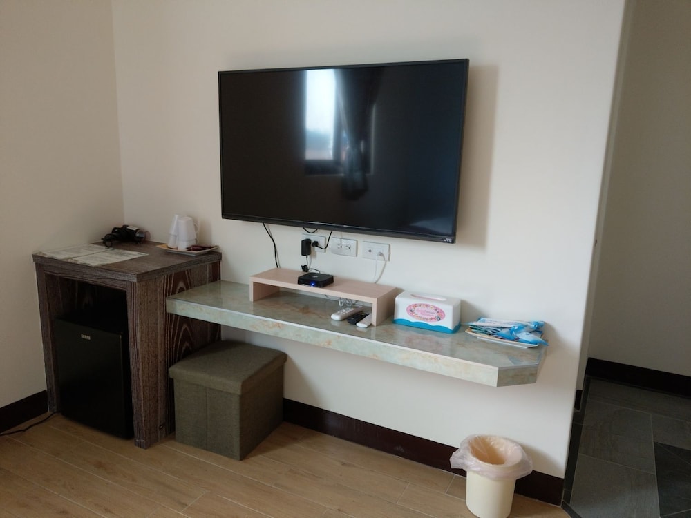Family Room, Multiple Beds, Non Smoking, Ensuite photo 3
